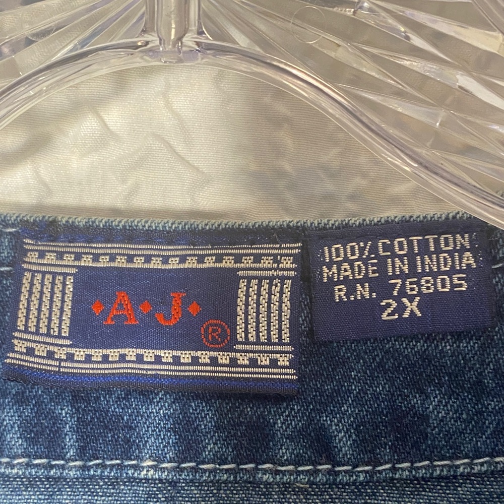 Embroidered Vintage Easy Denim Vest Bohemian/Western Country Attire Layering - Picture 2 of 8